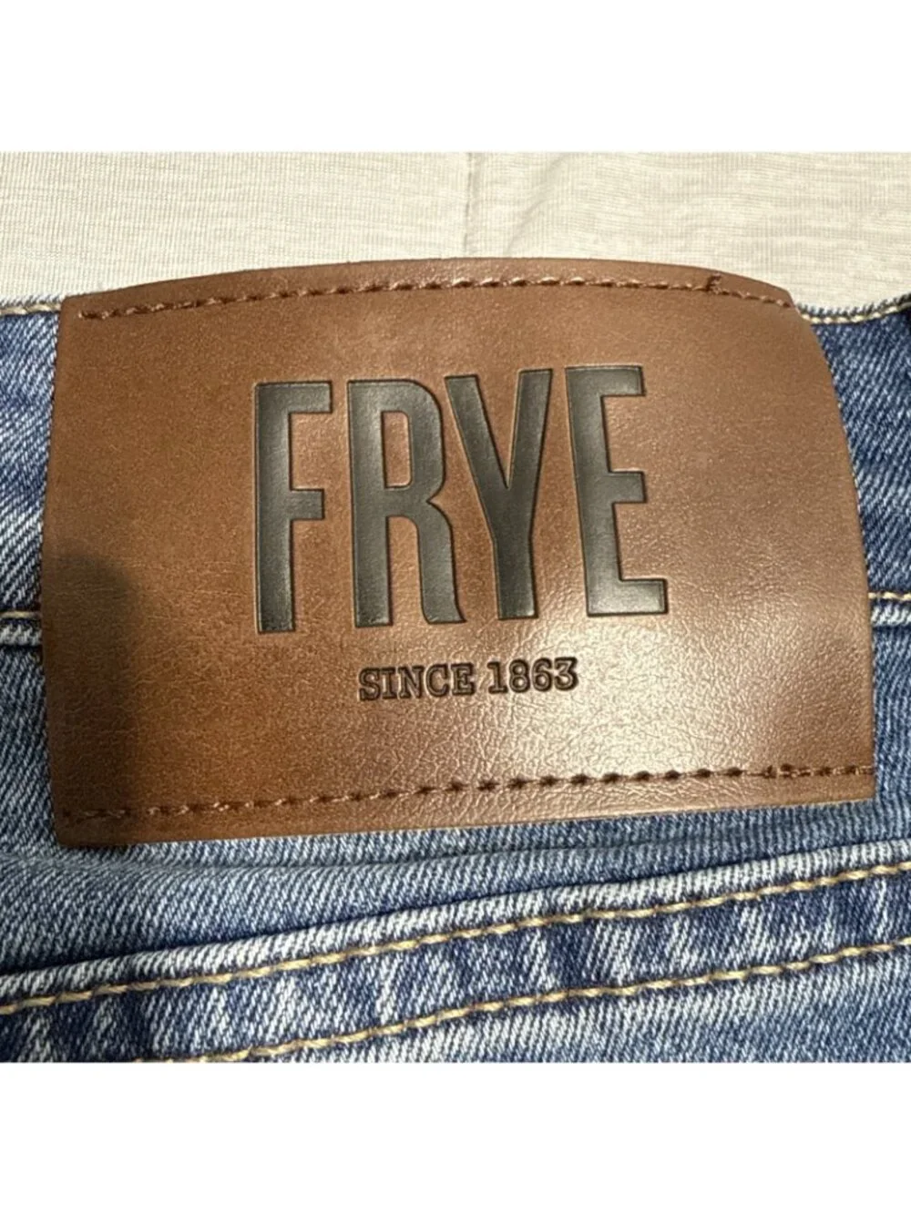 Frye Jeans Womens Size 12/31 Blue Denim 5 Pockets Straight Leg
